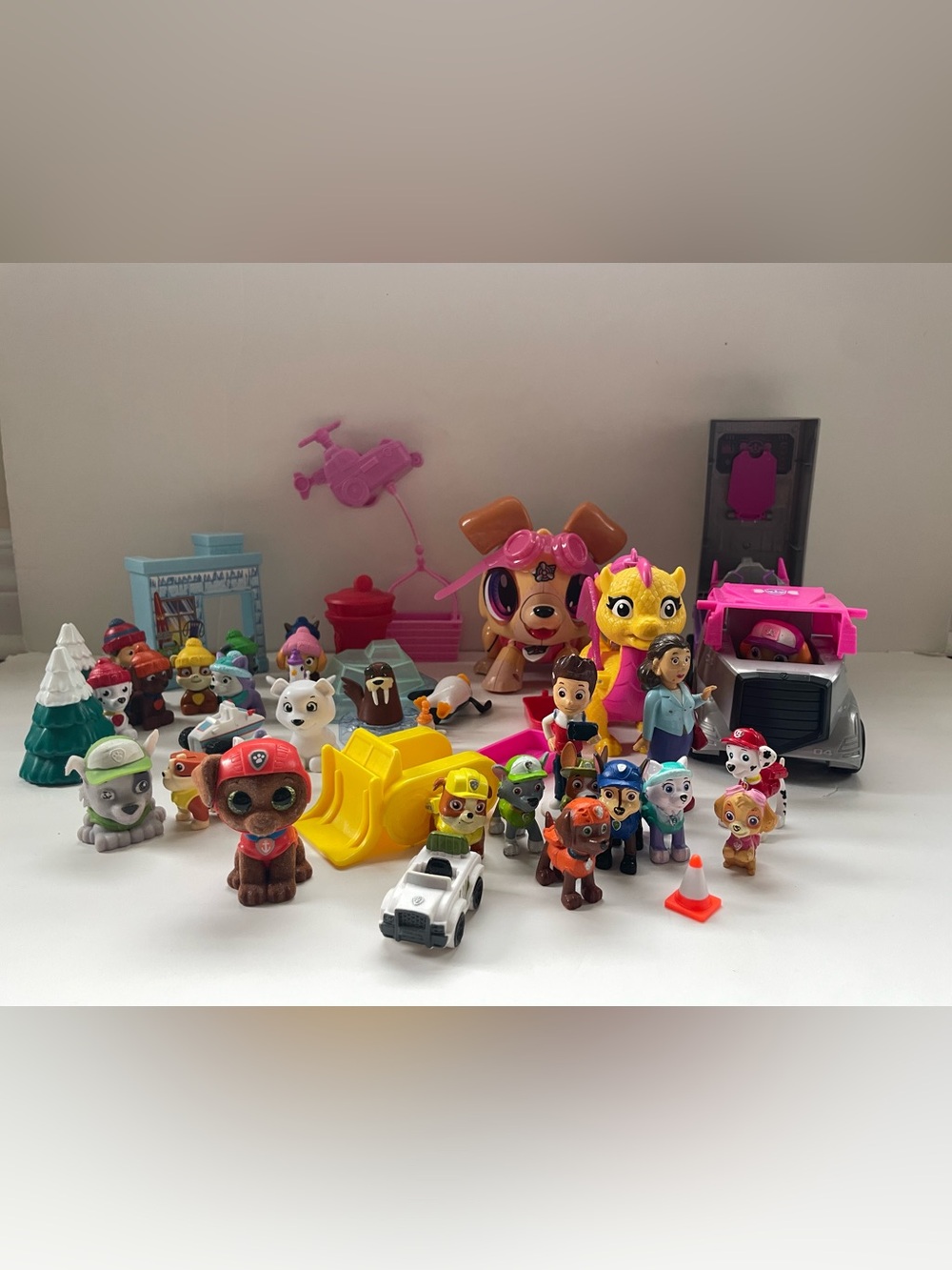 Misc lot of Paw Patrol toys